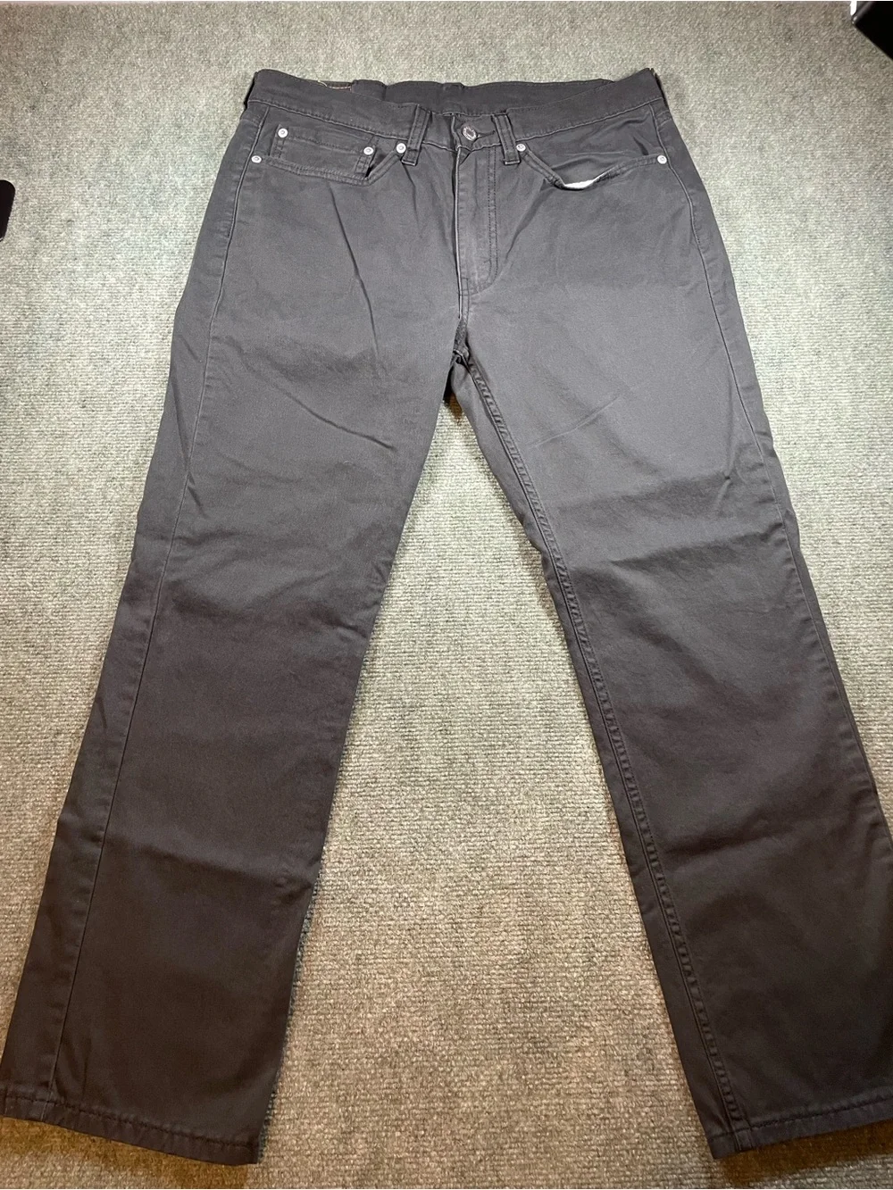 Levi's Relaxed Fit Jeans in Charcoal Black/Gray